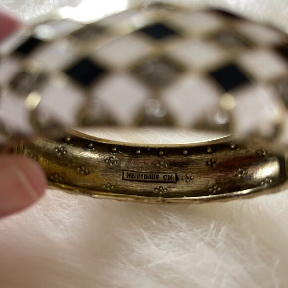 Heidi Daus bangle & necklace - Picture 7 of 11